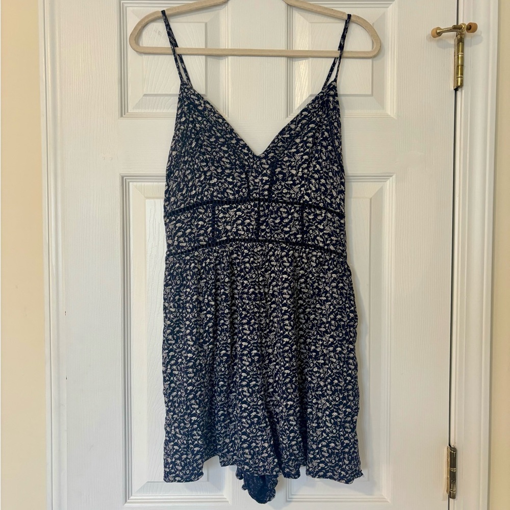 AE Navy Floral Tank Romper | S | Great Condition